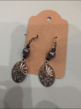 Source Unknown Silver-Tone Filigree Drop Earrings with Gray Beads